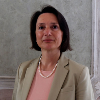 Prof.ssa Gabriela Constantin